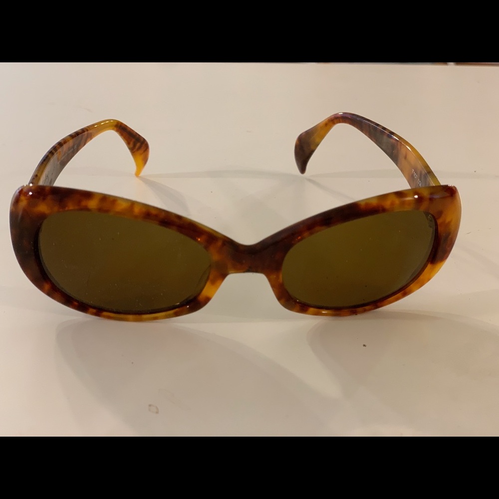 Sunglasses - image 2